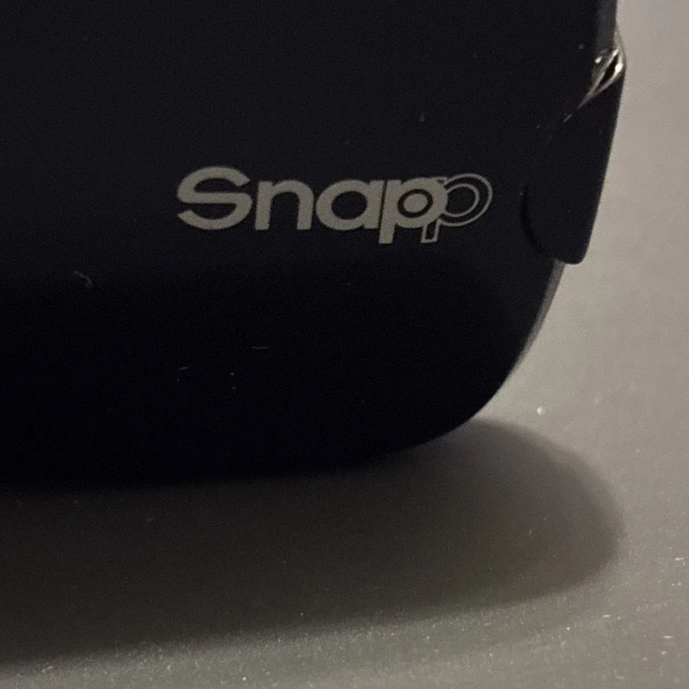 COBY SNAPP CAM4000 Digital Pocket Video Camcorder 3MP 2.4